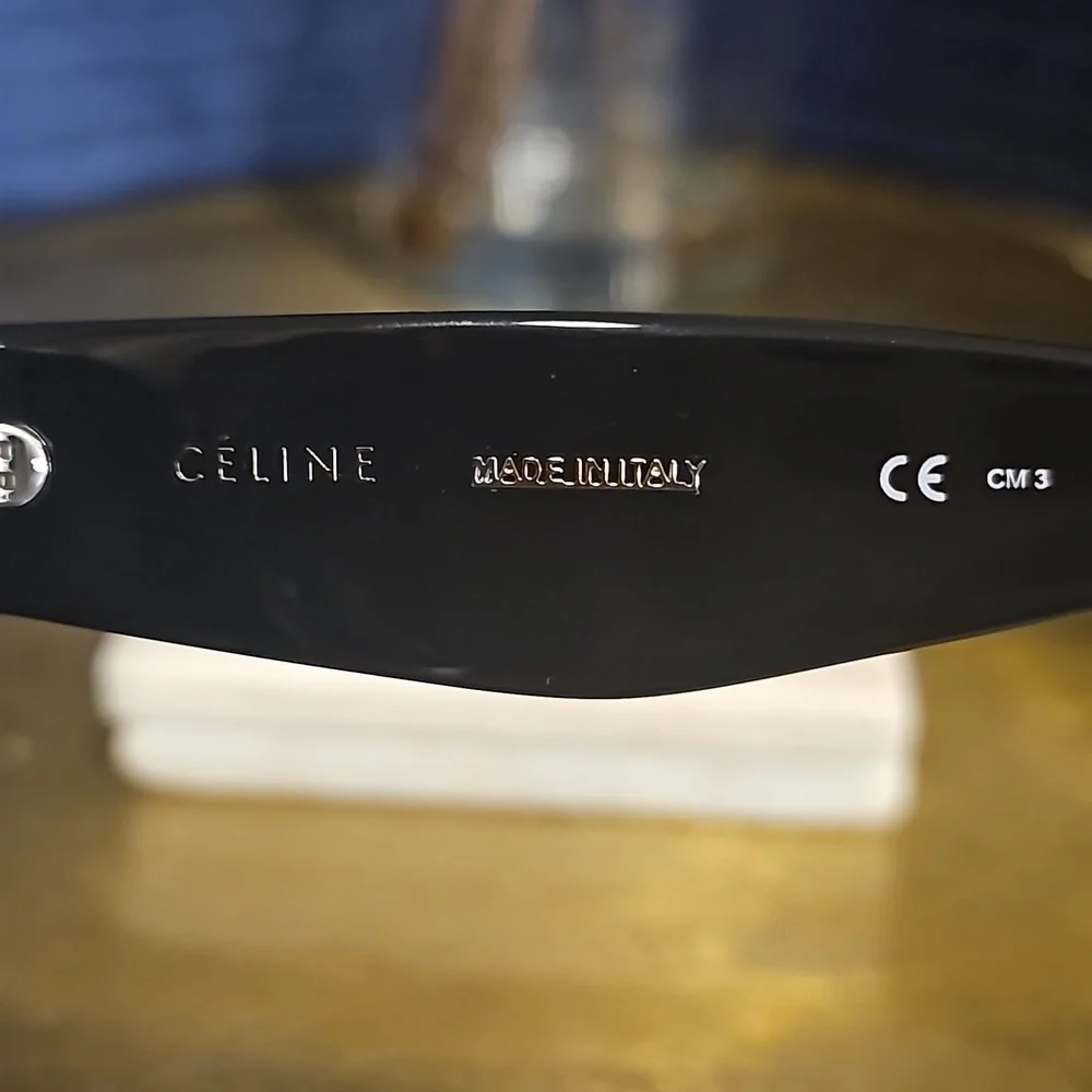 Sunglasses - Picture 3 of 5
